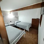 Perry Apartman