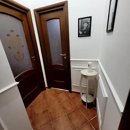 アパート Perry ナポリ